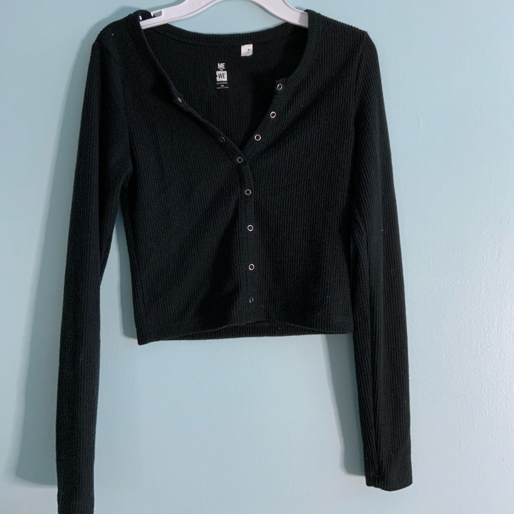 Me to we essentials (Pacsun) Black long sleeve